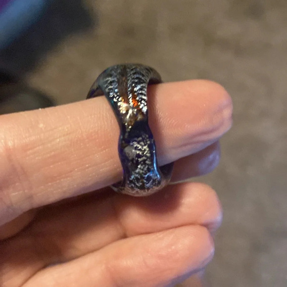 murano ring in domed design- blue and silver with orange sz 7 - Picture 2 of 4